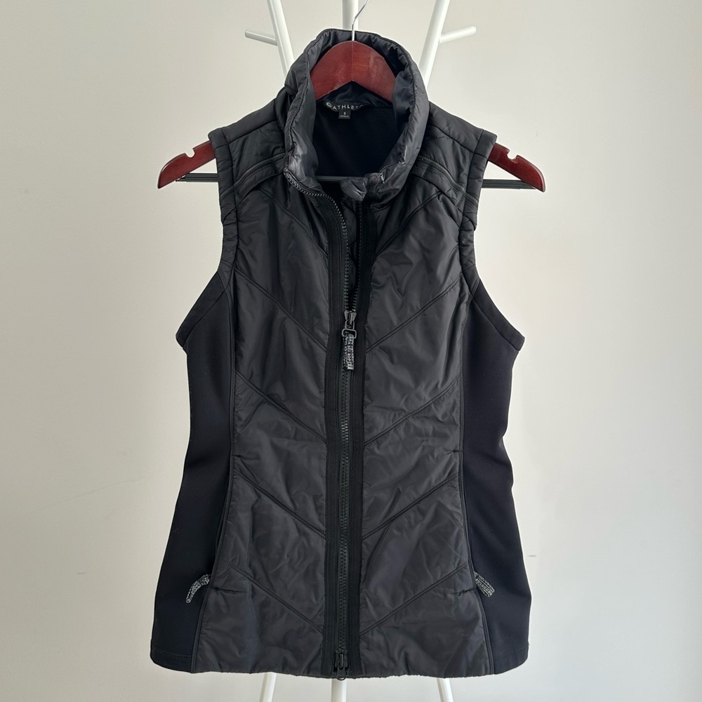 Athleta Classic Black Zip Up Vest